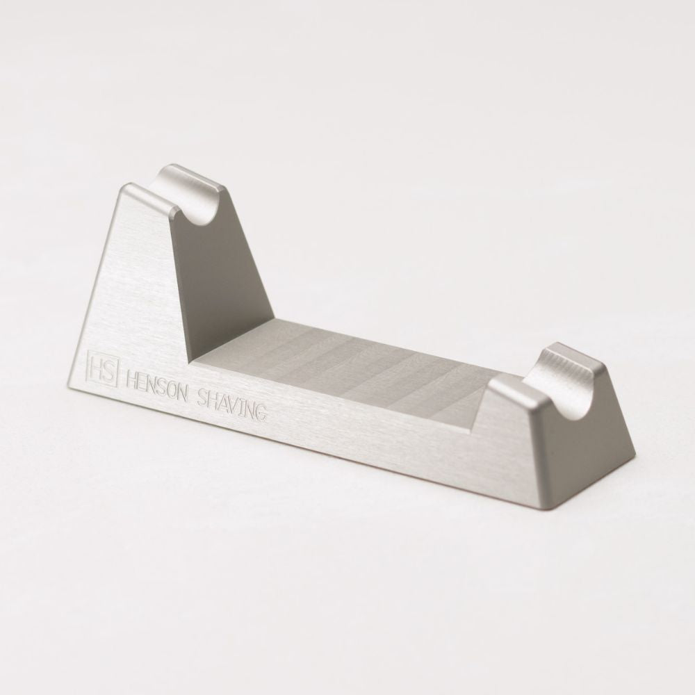 Henson Shaving Razor Stand